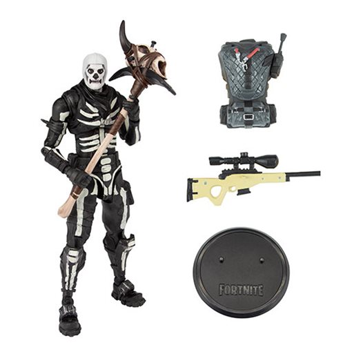 SKULL TROOPER: 7  FIGURE - FORTNITE